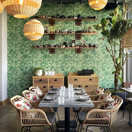 Treehouse Hotel London-3